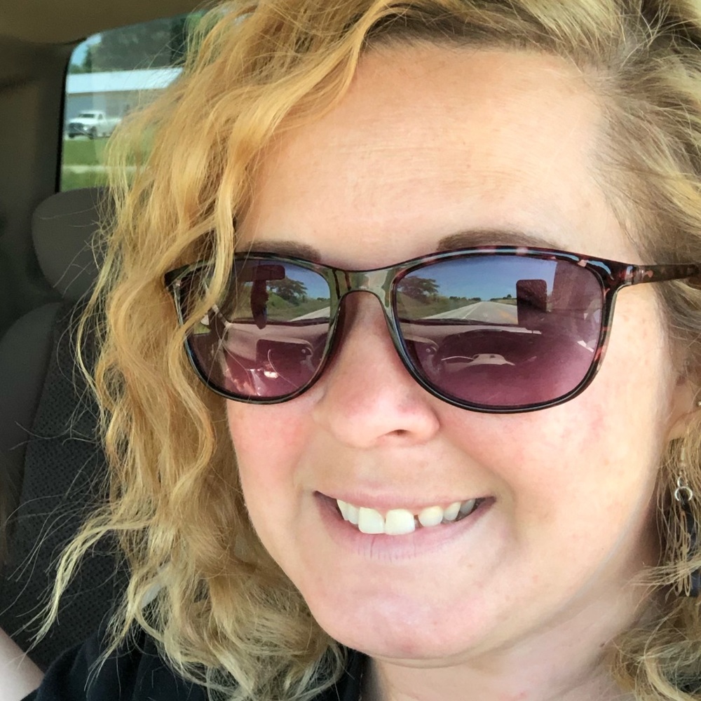 Meet your Posher, Amber